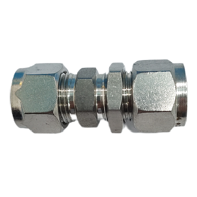 卡套隔板直通接头